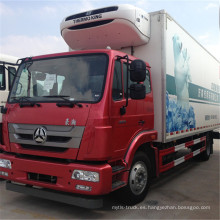 Camión de carga refrigerada Sino 4X2 Van